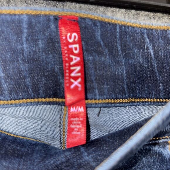 Spanx Jeans Womens Size M  Blue Pull on Skinny Cropped Distressed - Picture 3 of 10